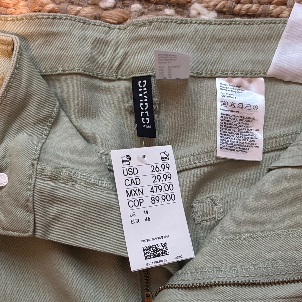 Light Green Casual Pants - Picture 2 of 3